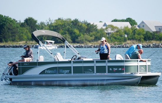 pontoon boat in Myrtle Beach SC